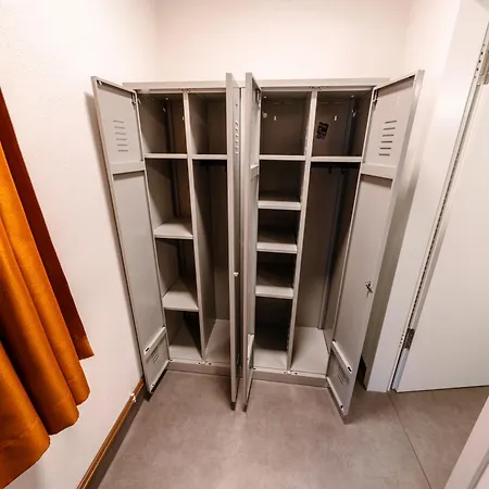 Neohostel-2